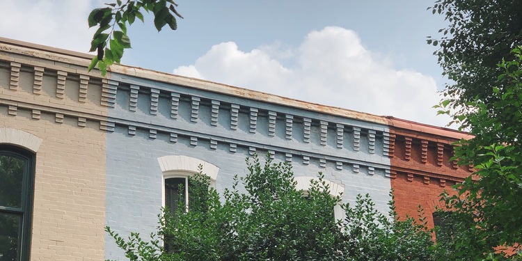 Freelancer's Portfolio Cover Image - Zahraa - Photography